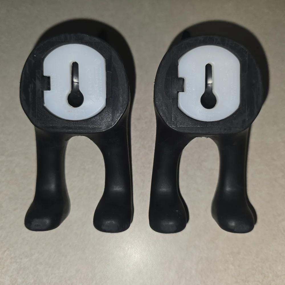 Cute Black Silicone Dog Tail Towel Holders - Set of 2 - Picture 3 of 5